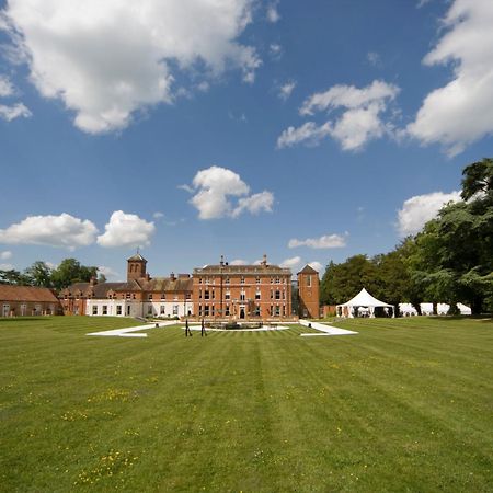 Oakley Hall Hotel Basingstoke Exteriér fotografie