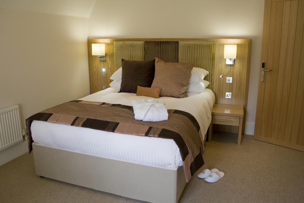 Oakley Hall Hotel Basingstoke Exteriér fotografie