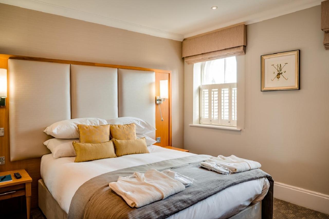 Oakley Hall Hotel Basingstoke Exteriér fotografie
