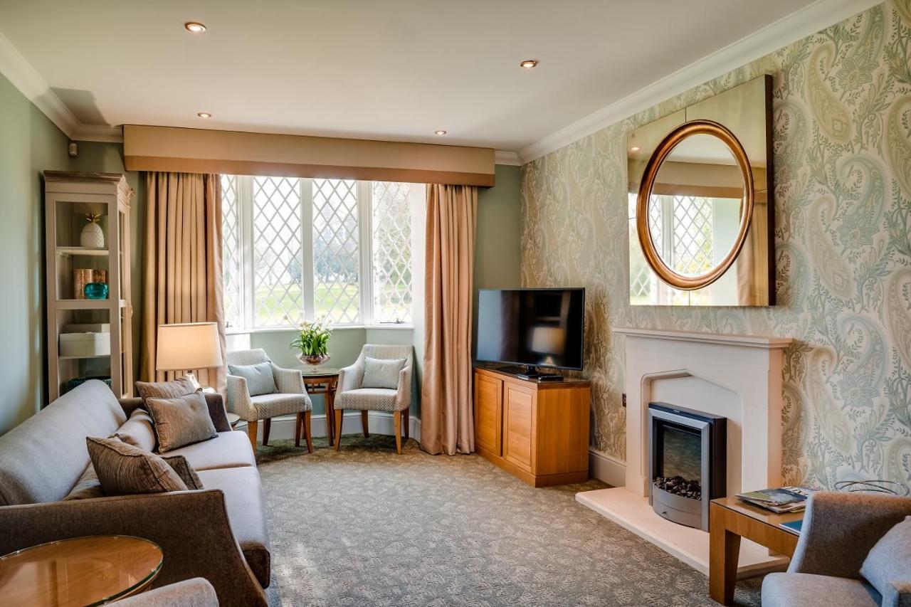 Oakley Hall Hotel Basingstoke Exteriér fotografie