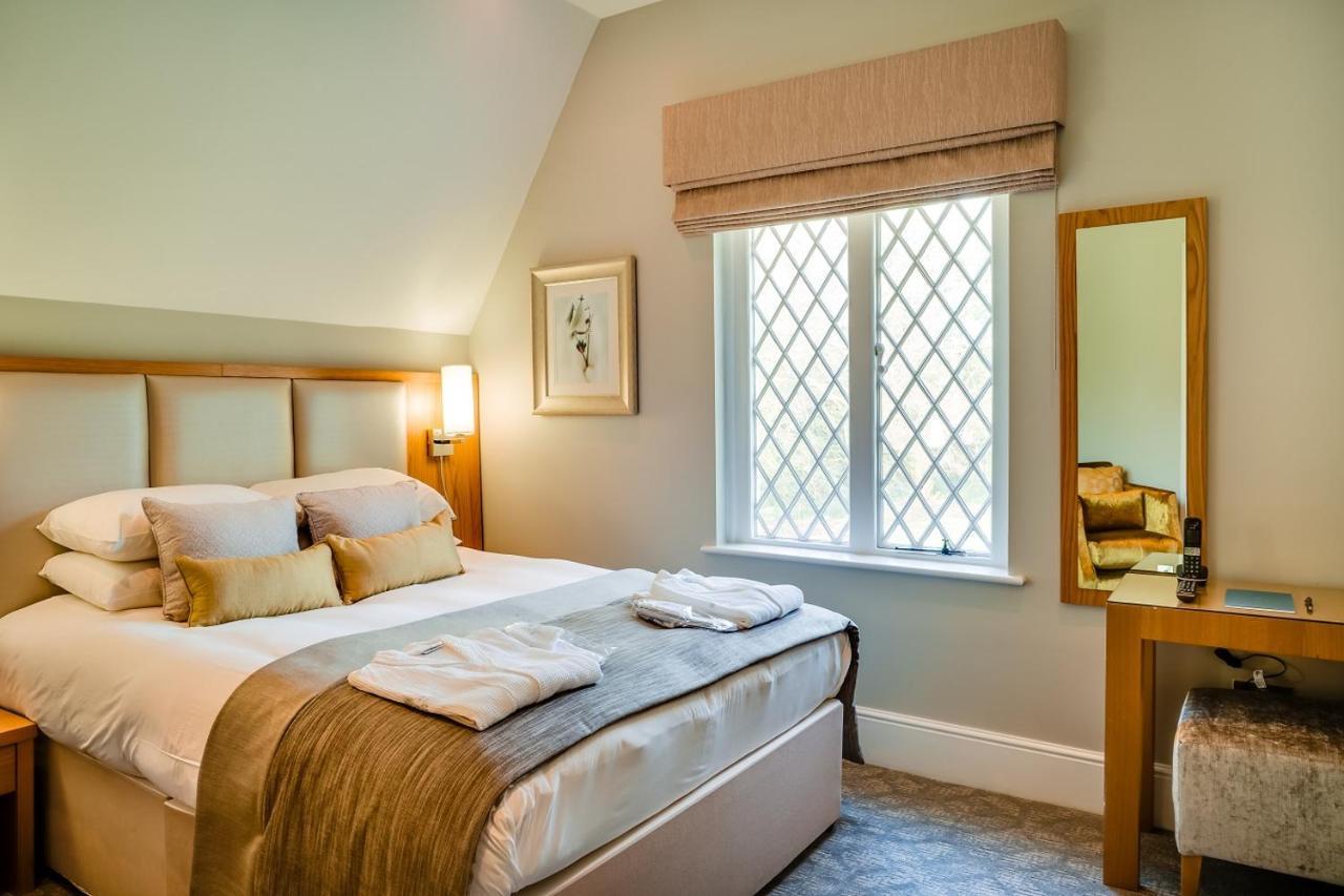 Oakley Hall Hotel Basingstoke Exteriér fotografie